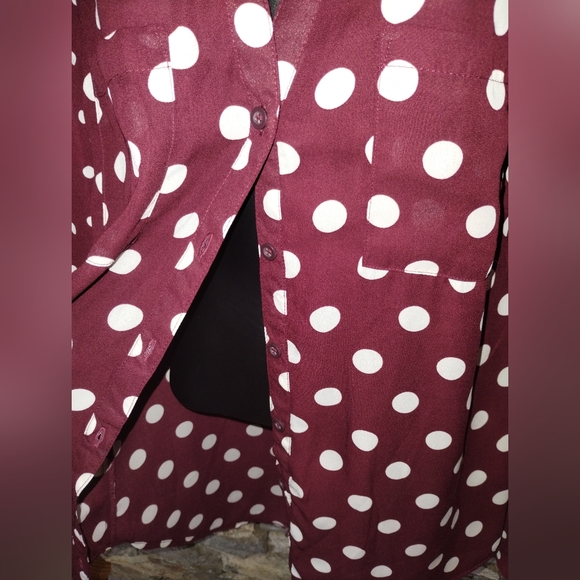 My Michelle sheer burgundy polka dot blouse size xl, button down loose fit - Picture 4 of 8